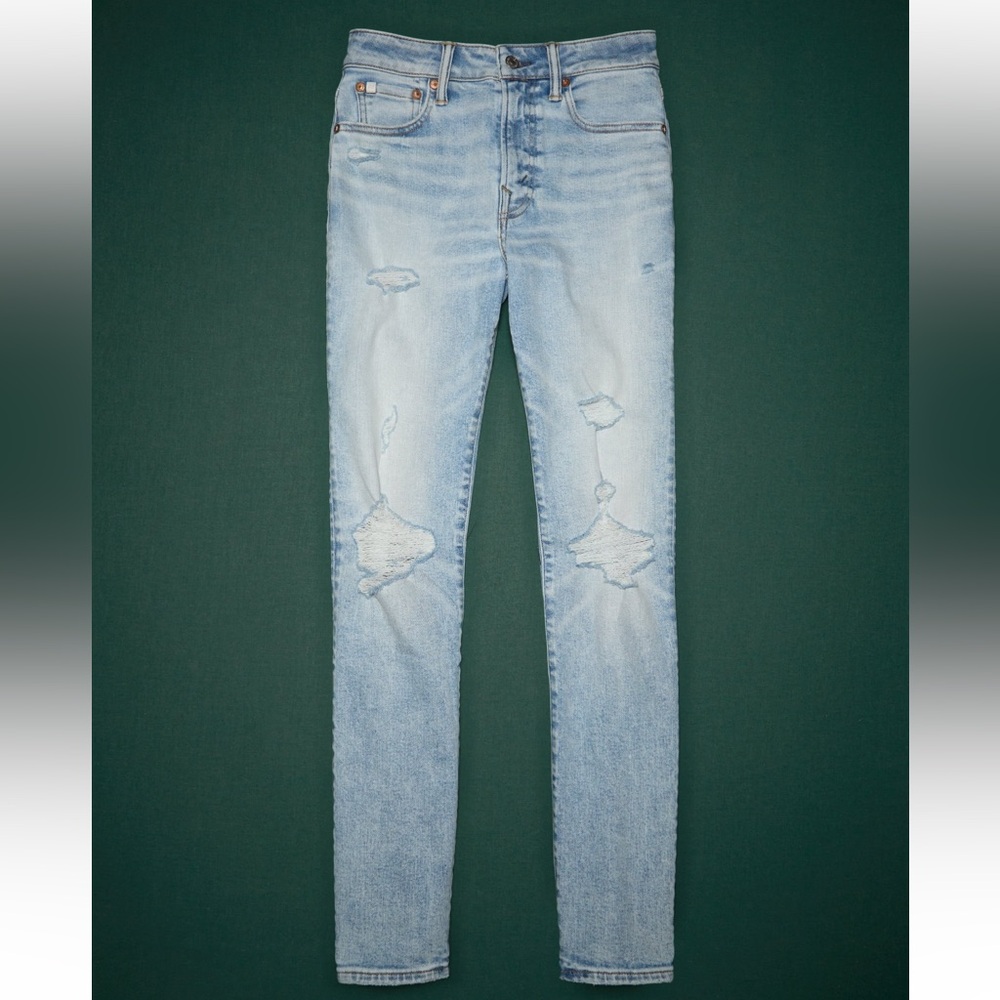 American Eagle Like New AE77 Premium Skinny Jeans Size 6 Reg. in Light Destroy - Picture 6 of 15